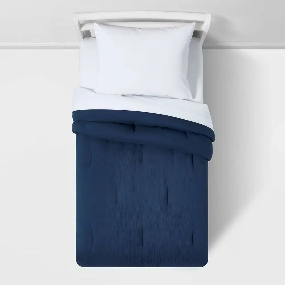 Pillowfort Toddler Seersucker Comforter Navy Crib Size OEKO-TEX NEW
